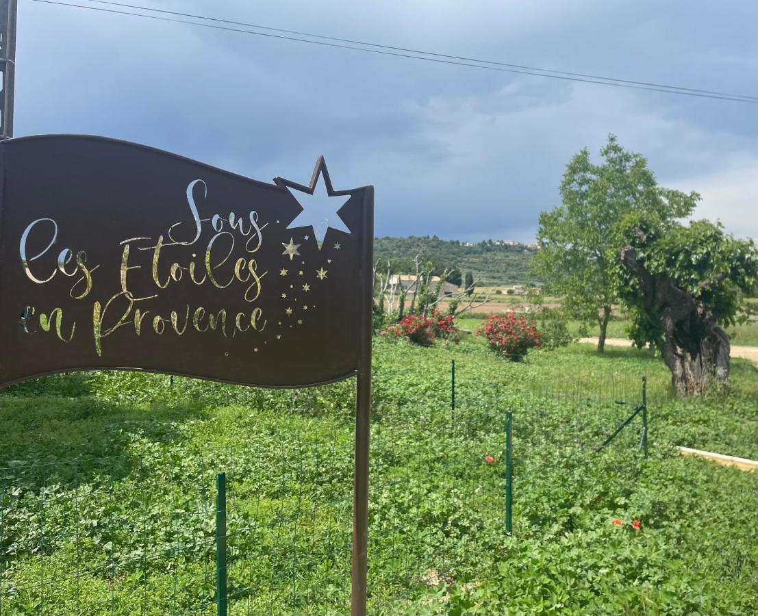 Sous Les Etoiles En Provence, Gite Les Bambous Lurs Luaran gambar
